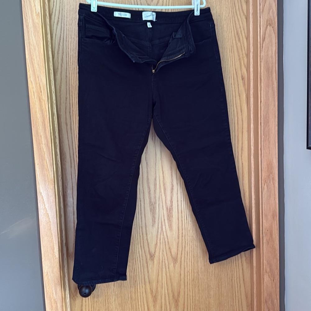 Universal Thread Black High Rise Jeans